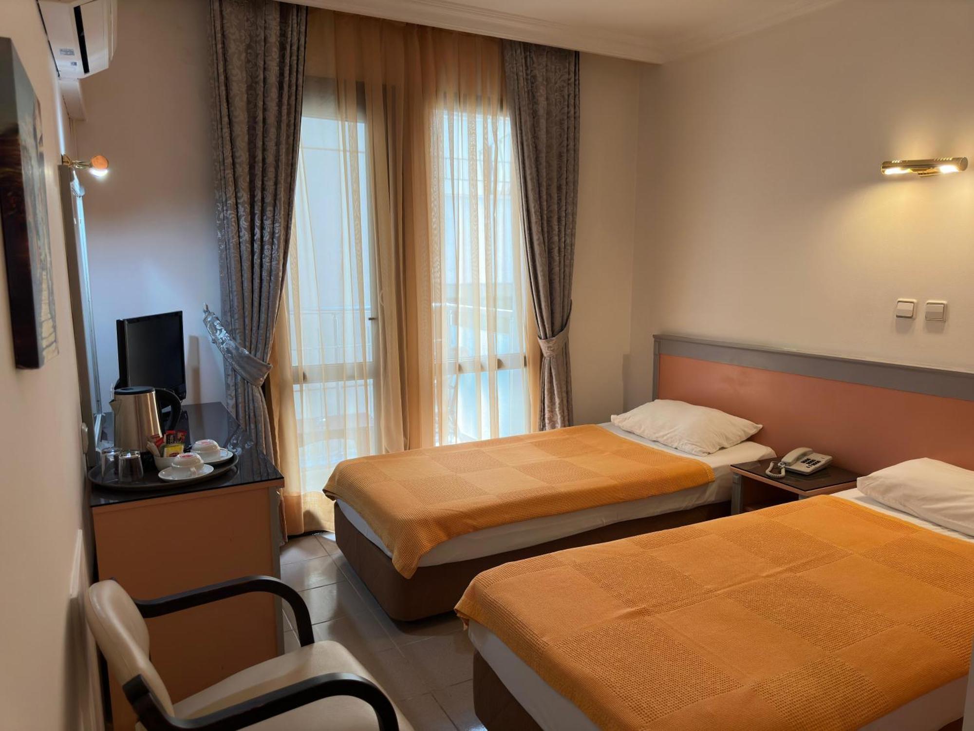 Ata Park Hotel Фетхіє Екстер'єр фото