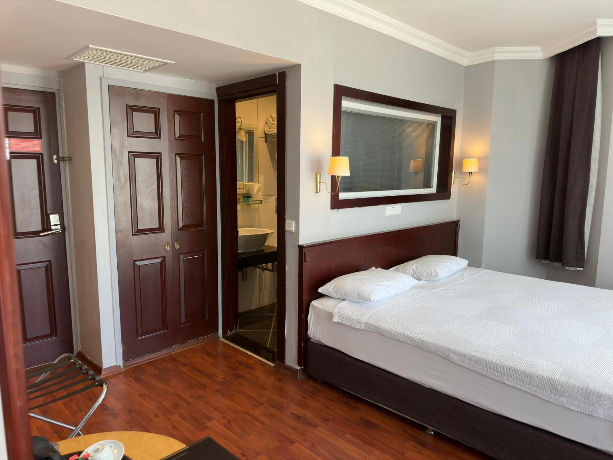 Ata Park Hotel Фетхіє Екстер'єр фото
