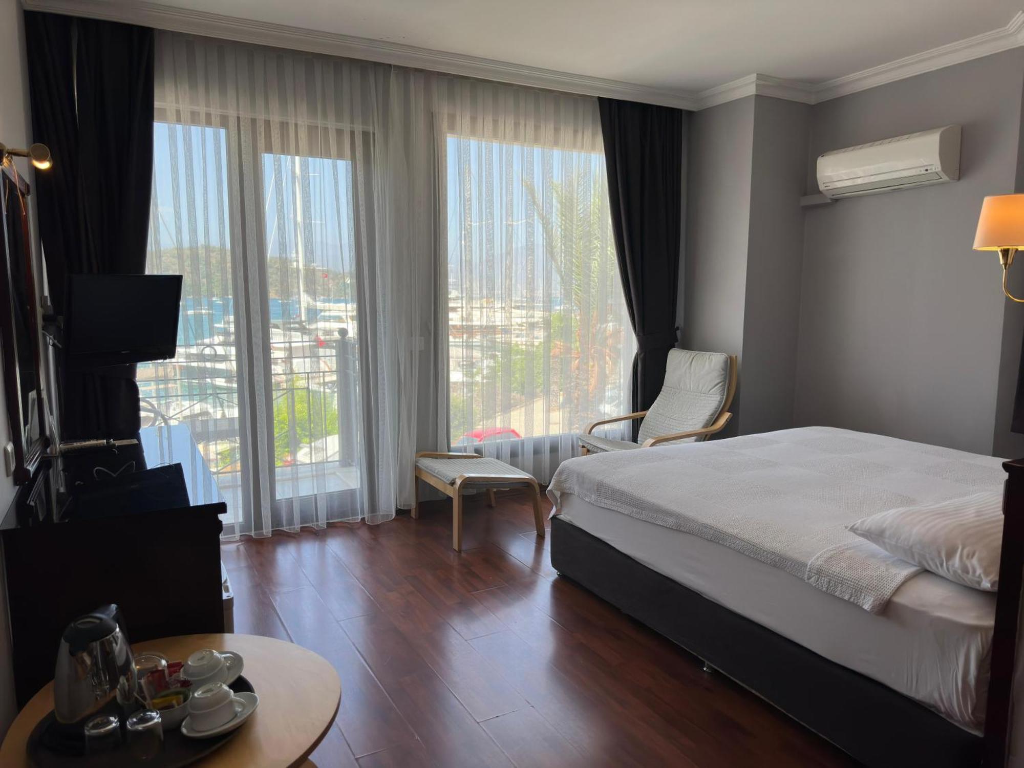 Ata Park Hotel Фетхіє Екстер'єр фото